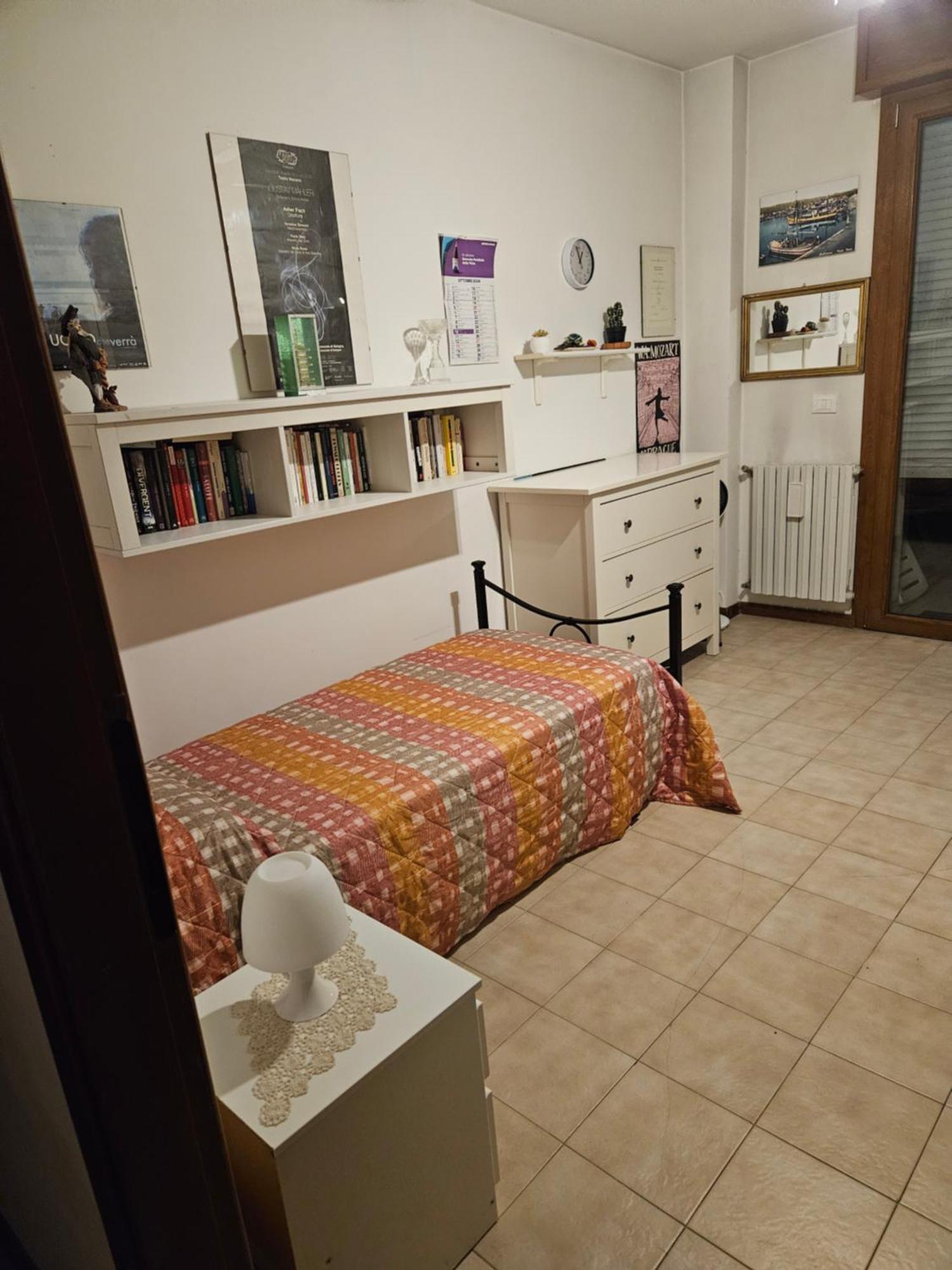 Stanza In Appartamento Privato Zona San Vitale Bologna Exteriör bild